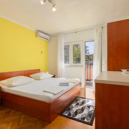 Damir 3* 마카르스카