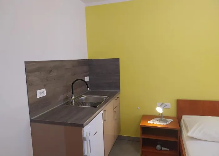 Damir מאקרסקה