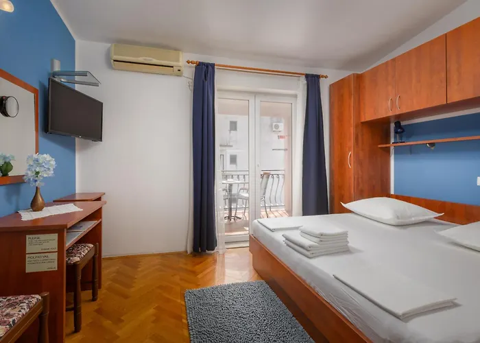 Damir בית הארחה מאקרסקה