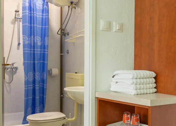 Damir 招待所 马卡尔斯卡