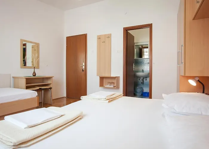 Damir 3* 马卡尔斯卡