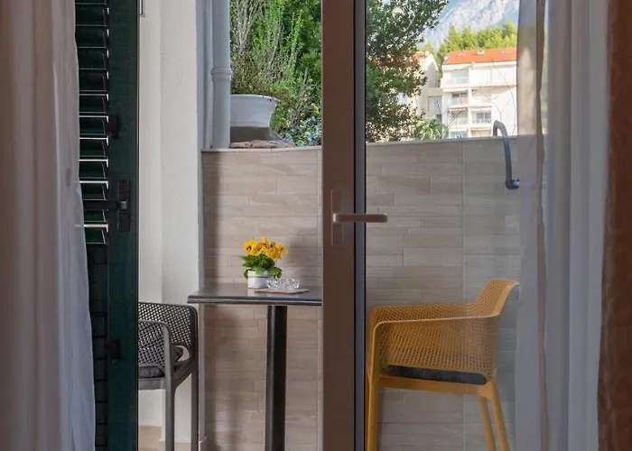 Damir 招待所 马卡尔斯卡